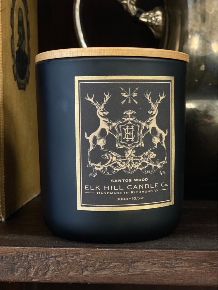SANTOS WOOD CANDLE 10.5 oz - Notes: Natural Palo Santo, Cedar, Sage, Clove, Cypress