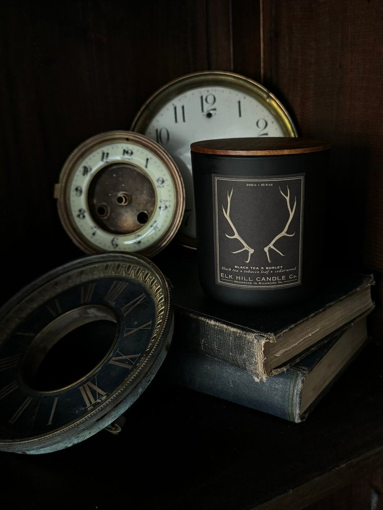 BLACK TEA & BURLEY CANDLE: A Bestseller - Notes: Black Tea, Jasmine, Tobacco Leaves