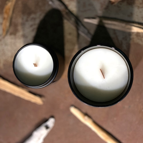 BLACK TEA & BURLEY CANDLE 8 oz : A Bestseller - Notes: Black Tea, Jasmine, Tobacco Leaves